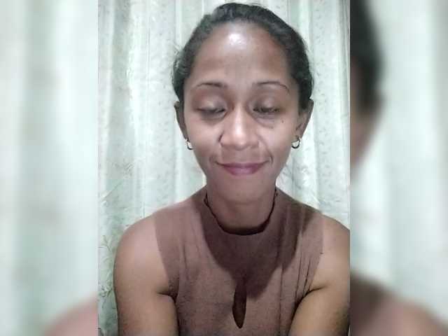 Mirah2026 live cam on BongaCams