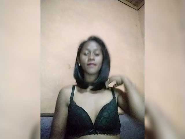 Mirah2026 live cam on BongaCams
