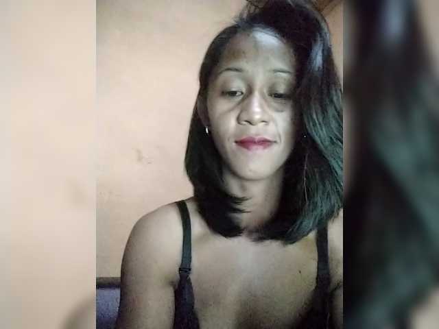 Mirah2026 live cam on BongaCams