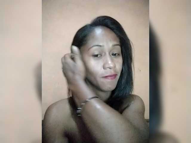 Camgirl Mirah2026 sur Bongacams