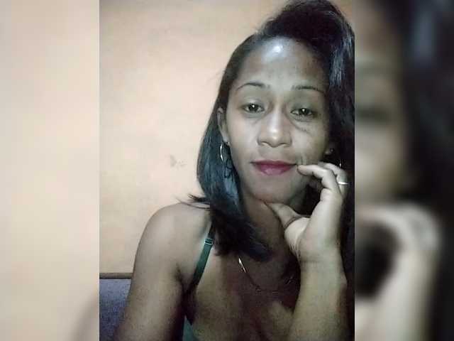 Mirah2026 live cam on BongaCams