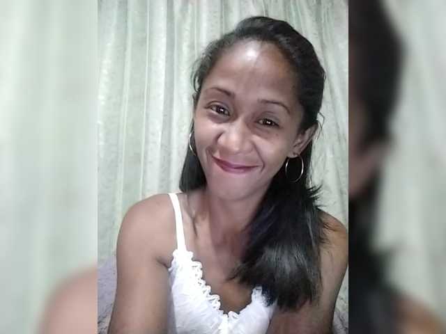 Mirah2026 live cam on BongaCams