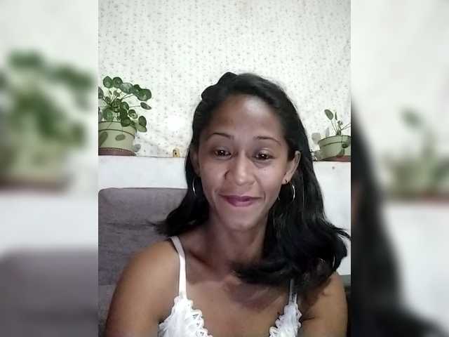 Mirah261 live cam preview