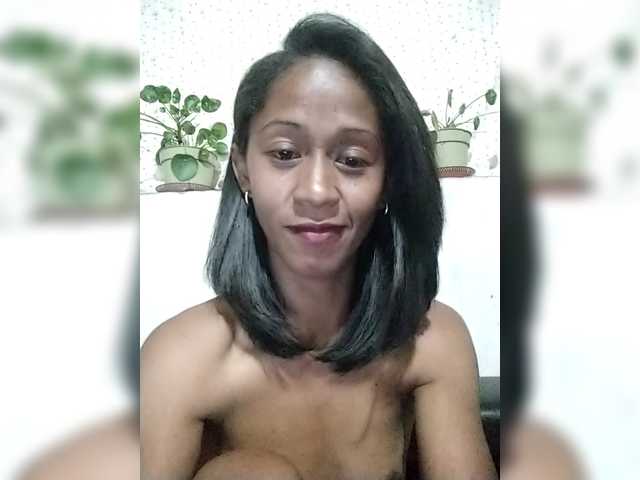 Mirah261 live webcam show