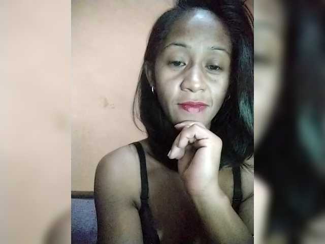 Mirah2026 live cam on BongaCams