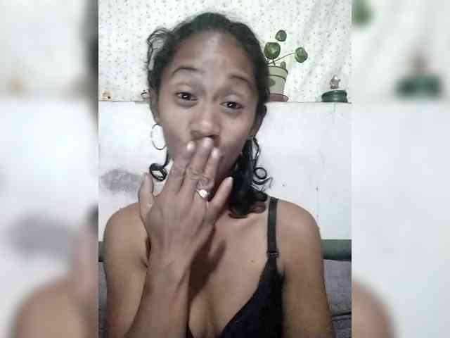 Mirah261 webcam