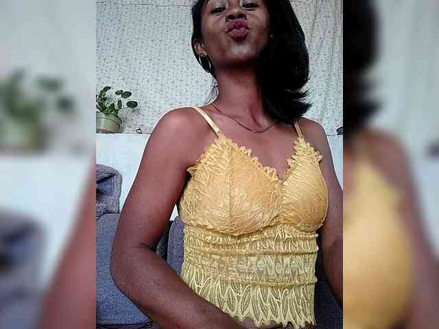 Mirah261 webcam