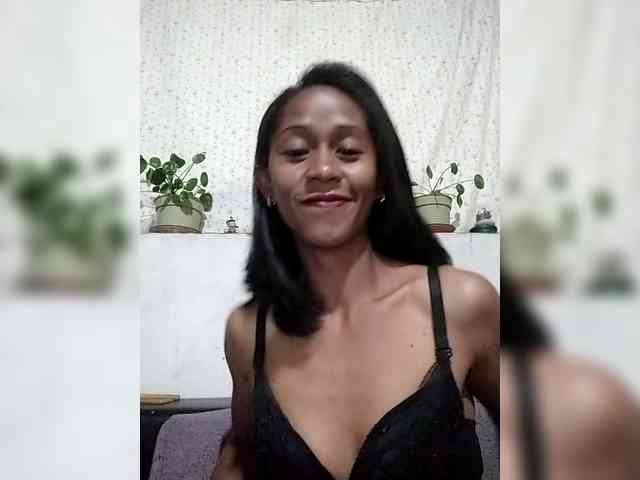 Mirah261 webcam
