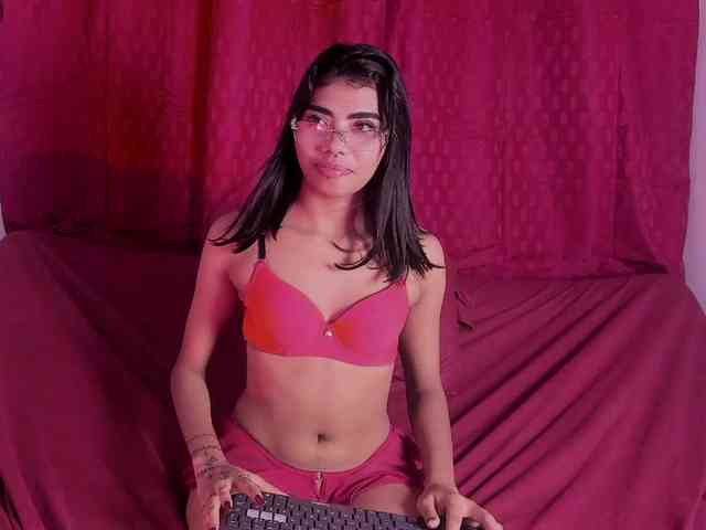 Monica-04