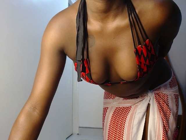Too-hot live cam on BongaCams