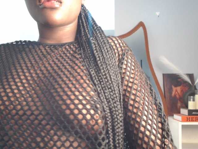 Too-hot live cam on BongaCams