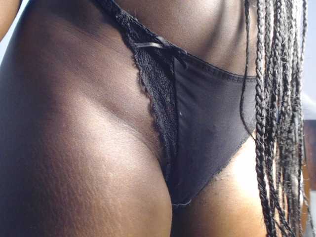 Too-hot live cam on BongaCams