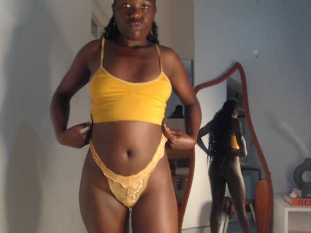 Too-hot live cam on BongaCams