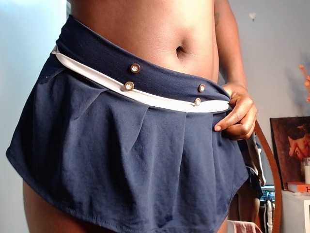 Too-hot live cam on BongaCams