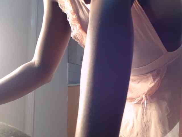 Too-hot webcam