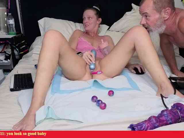 TheMrAndMrs webcam