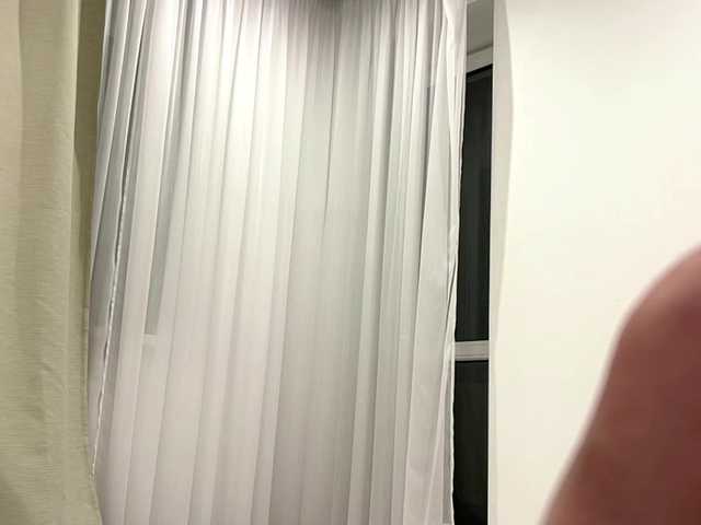 FloVelardes's BongaCams show and profile