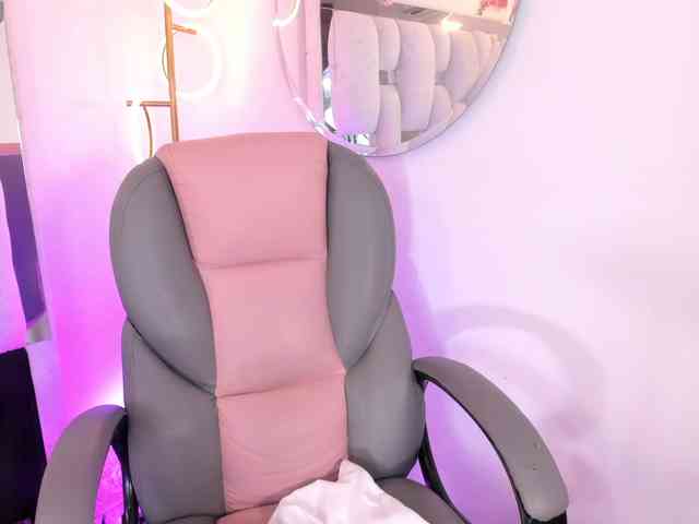 Mia-Nyxie Live Webcam on BongaCams