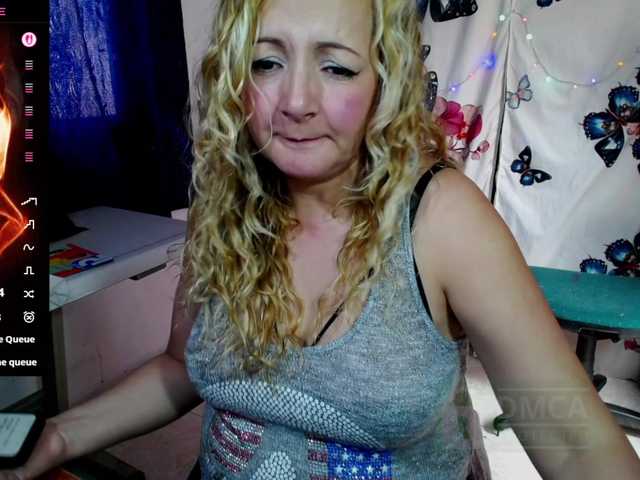 ally-sweety20 live webcam show