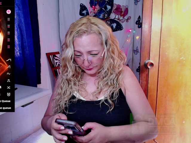 ally-sweety20 live webcam show