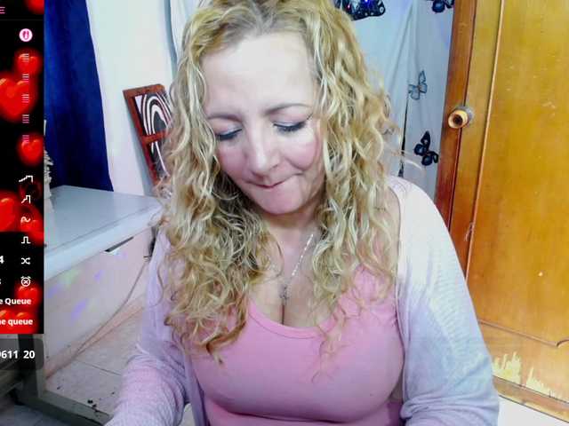 ally-sweety20 live cam on BongaCams