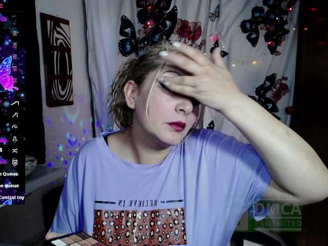 ally-sweety20 live cam on BongaCams