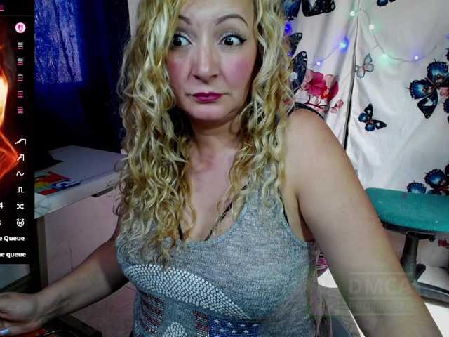 ally-sweety20 live webcam show