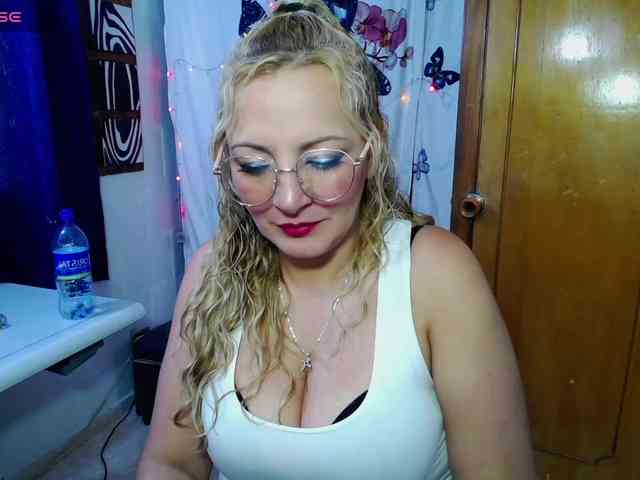 ally-sweety20 webcam