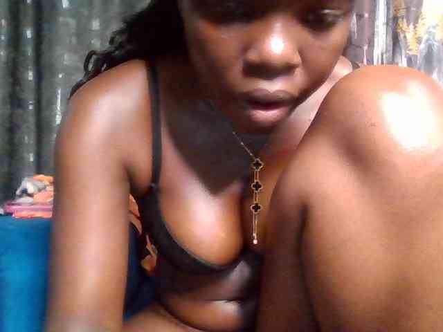 MelaninAngel webcam