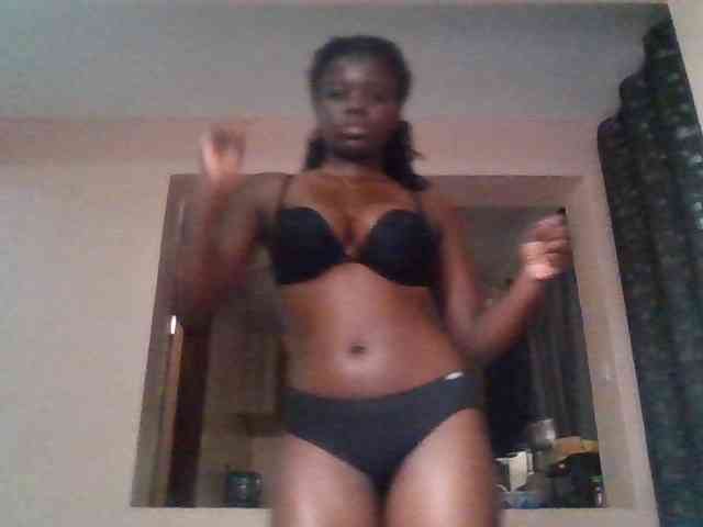MelaninAngel webcam