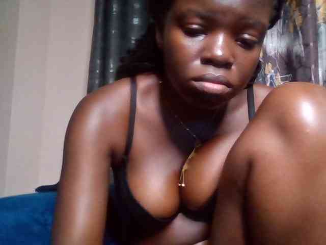 MelaninAngel webcam