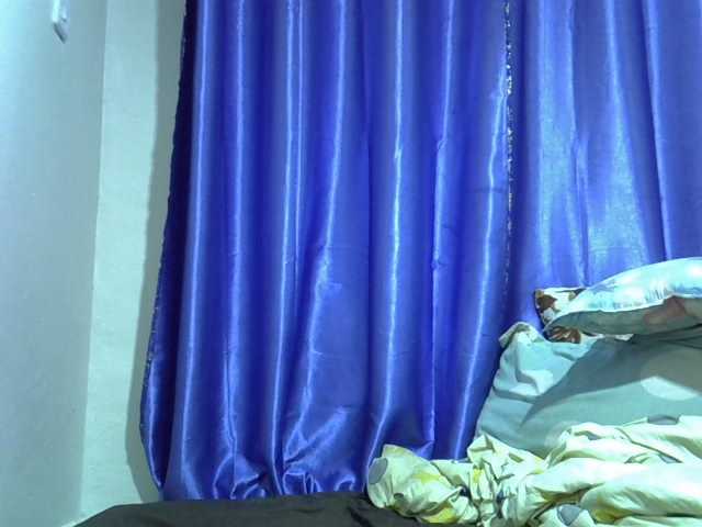 Playqueen live cam on BongaCams