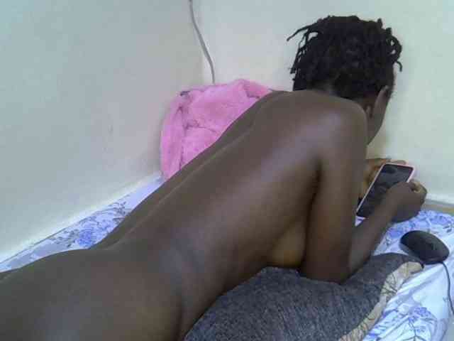 Playqueen Live Webcam on BongaCams