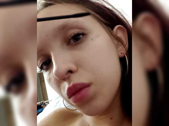 angelina20070's BongaCams show and profile