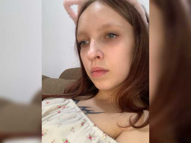 le modèle angelina20070 est en webcam porno dans un show sur le site bongacams, il possède les tags suivants: White/Caucasian,Redhead,Shaved