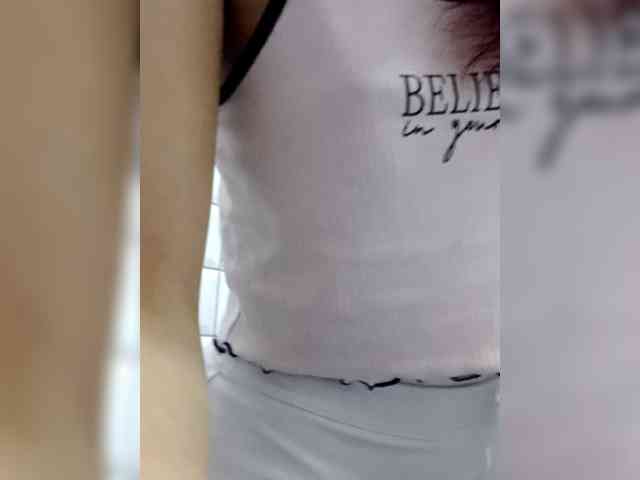 angelina20070 webcam