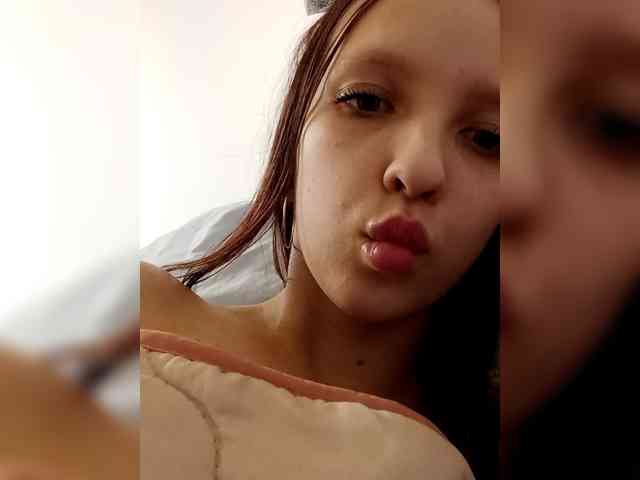 angelina20070 webcam