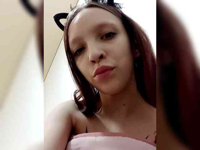 angelina20070 webcam