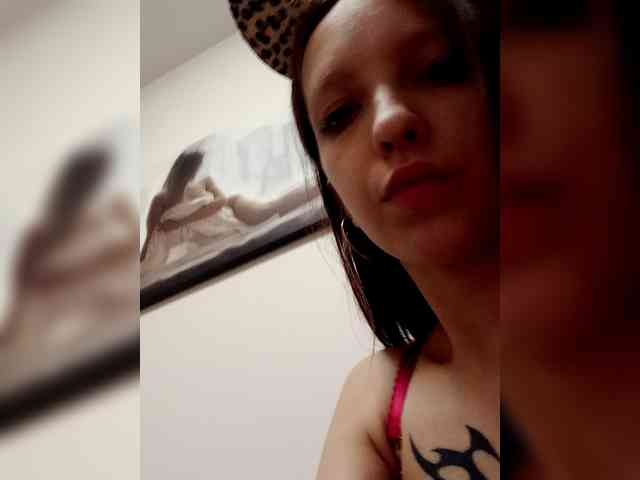 angelina20070 webcam