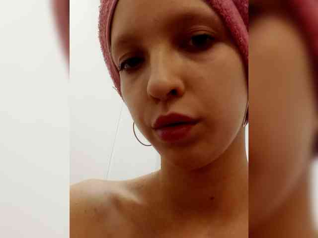 angelina20070 webcam