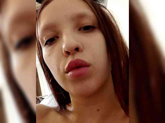 angelina20070 webcam