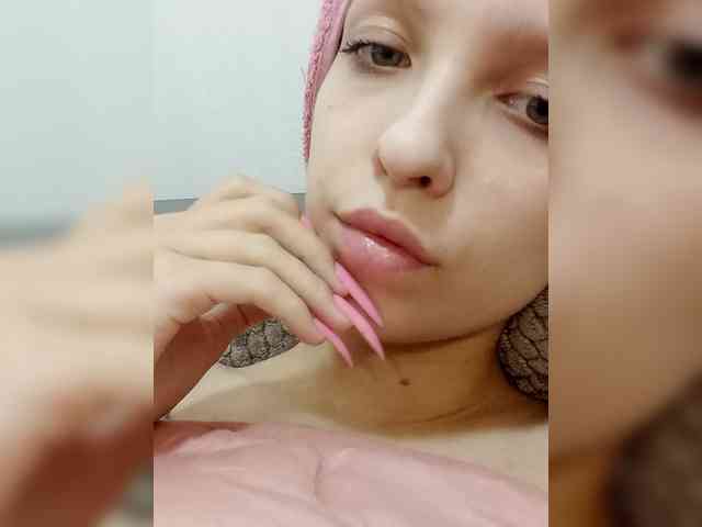 angelina20070 webcam