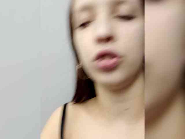 angelina20070 webcam