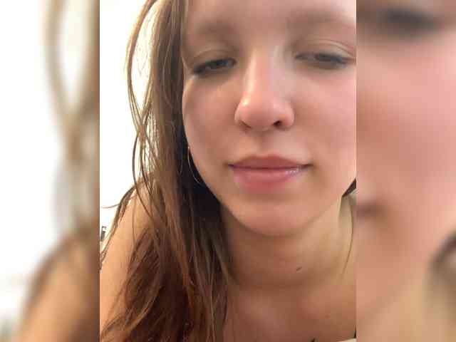 angelina20070 webcam
