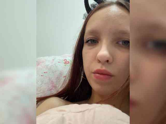 angelina20070 webcam