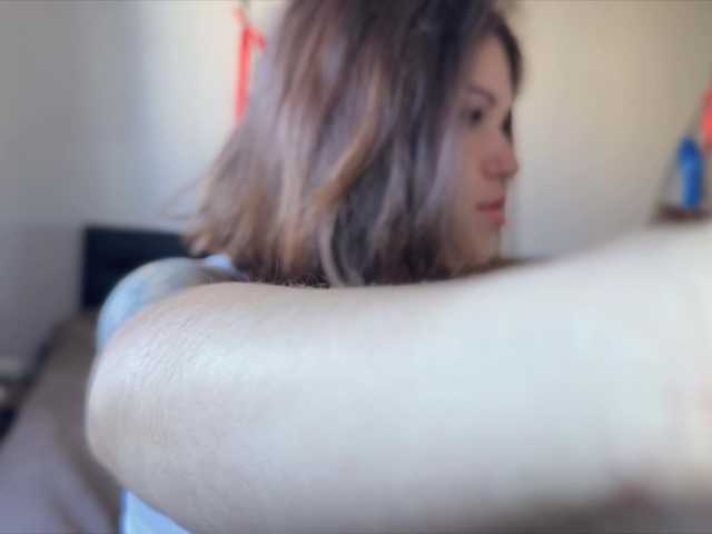 Saykickhorny on cam