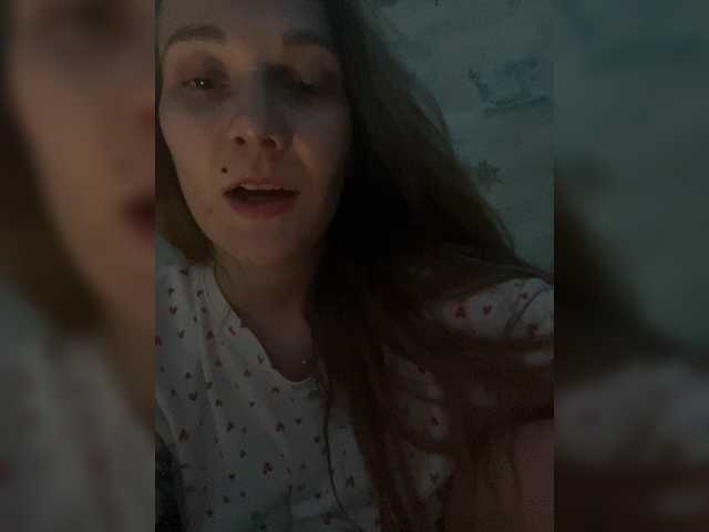 Lillii1's BongaCams show and profile