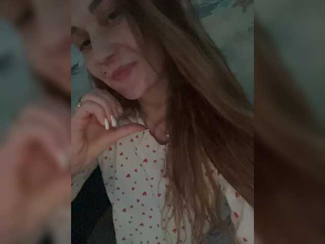 Lillii1's BongaCams show and profile