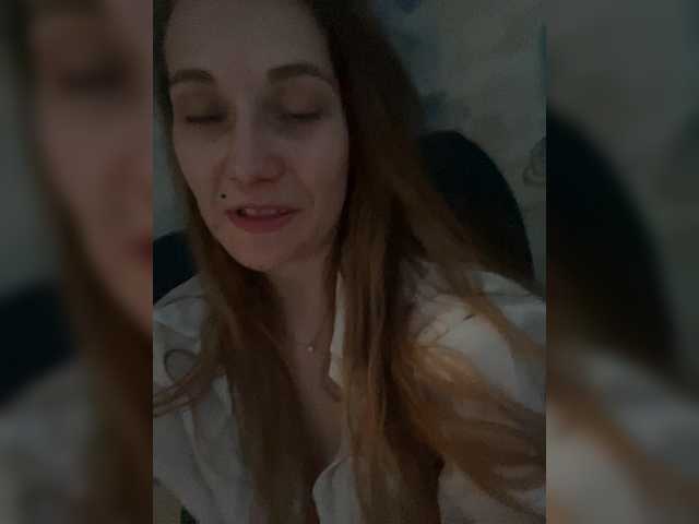 Lillii1's BongaCams show and profile