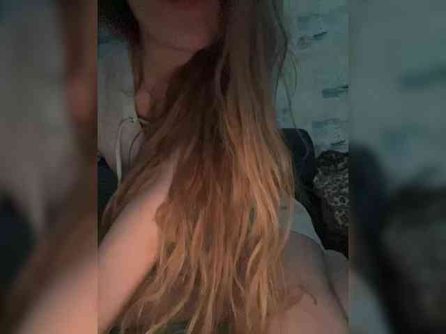 Lillii1 webcam